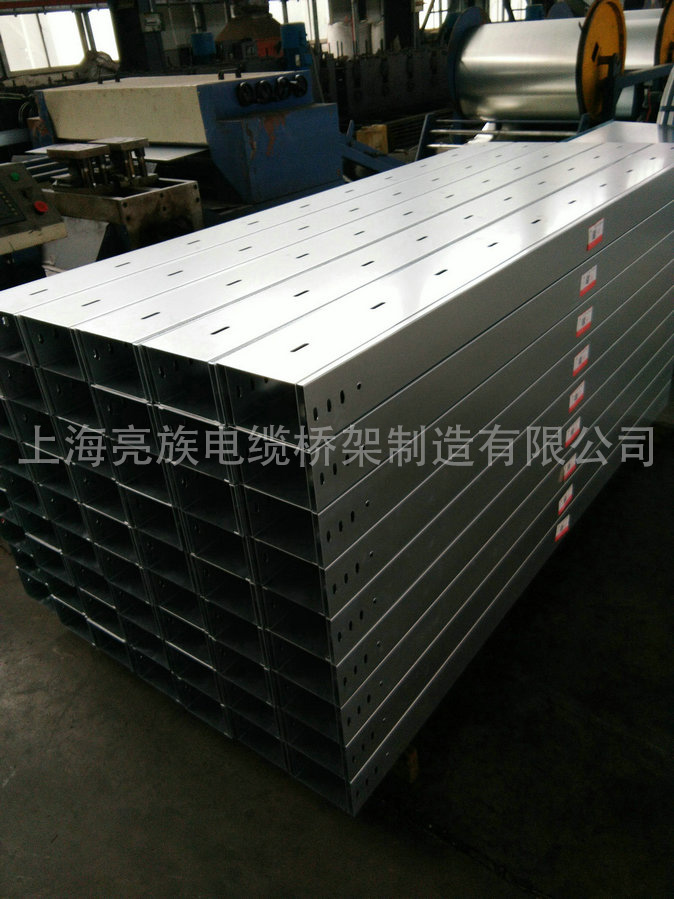 輕型高強(qiáng)度橋架的負(fù)載荷是什么？