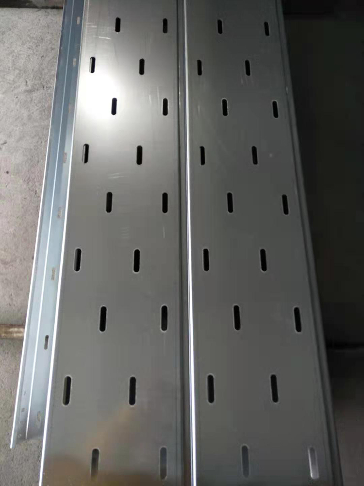 直通托盤式橋架在安裝上為何能夠省心？